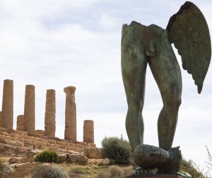 2011 03 29_0258_headless