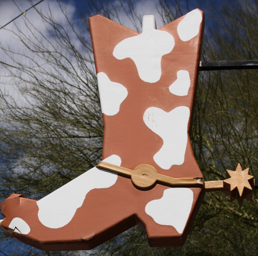 Sunday AFair boot old town