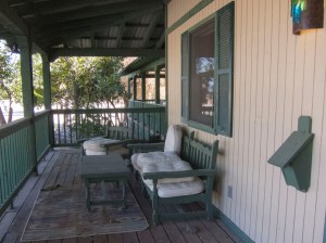 front porch Amado Inn