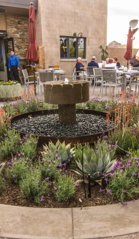 Gertrudes patio eating