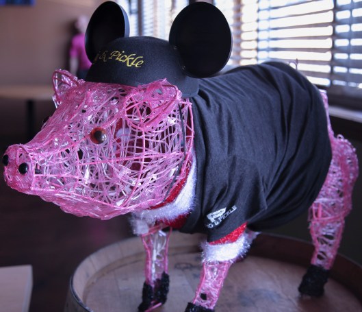 pig and pickle inside greet