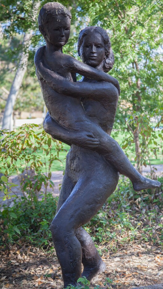 mother son sculpture